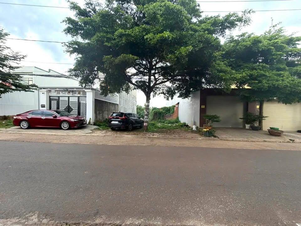 Kcn tây bắc, nguyễn thị rành, đất full thổ cư, 130m2 (5x26), 900 triệu, sổ riêng, xây tự do