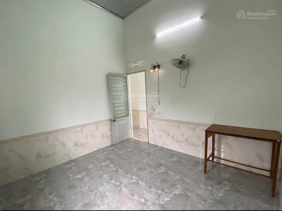 Chỉ 960 triệu  nhà kế bên vinhomes hóc môn 100m2 hồ văn tắng, sổ hồng riêng
