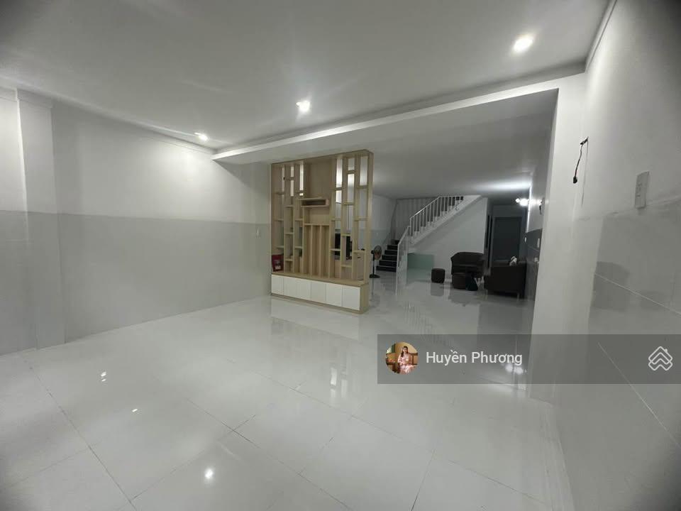 Cần nhượng lại nhà vị trí đẹp gần bv xuyên á, tỉnh lộ 2, 129m2 (5x26), 1,2 tỷ, sổ hồng riêng