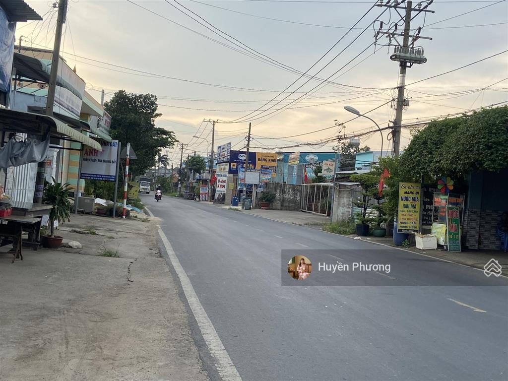 Kế bên chợ việt kiều, nhà 1 trệt 1 lầu, trần tử bình, dt 180m2, giá 1,45 tỷ, sổ hồng riêng