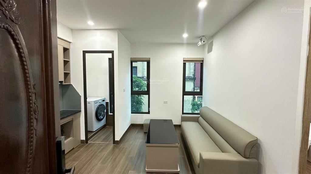 1n1k hàng siêu hiếm ngay hoàng quốc việt ô tô đỗ cửa, full nt, ban công, nhận khách nước ngoài, pet