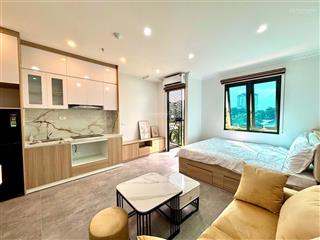 Studio ban công full nt, tivi, máy giặt, đối diện lotte tây hồ 50m ra hồ tây, nhận khách nước ngoài