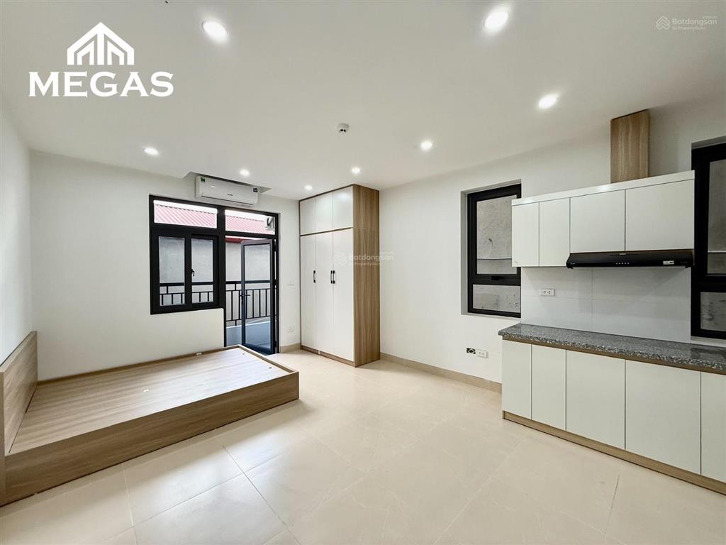 Studio siêu rộng ban công ô tô đỗ cửa, full nội thất giặt phơi riêng, nhận khách nc ngoài, nhận pet