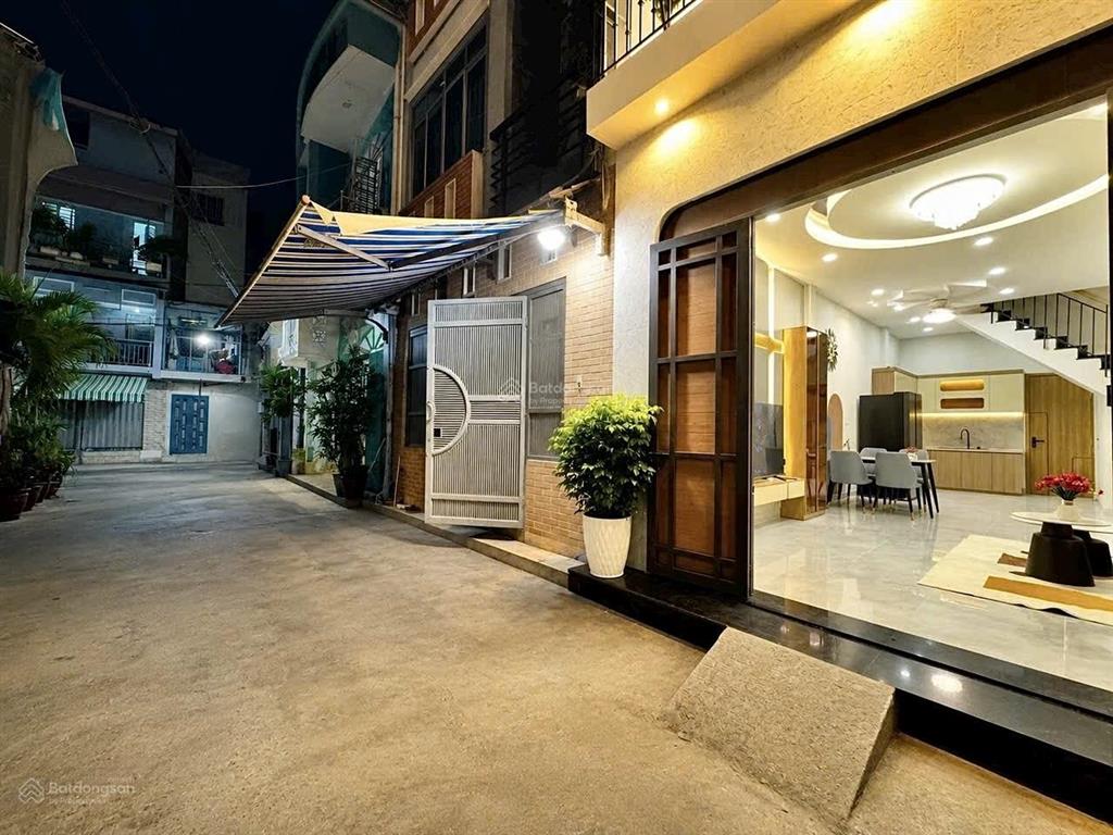 Hẻm xe hơi 5m  3 tầng  44m²  4pn  bán nhà đẹp bùi đình túy bình thạnh giá tốt