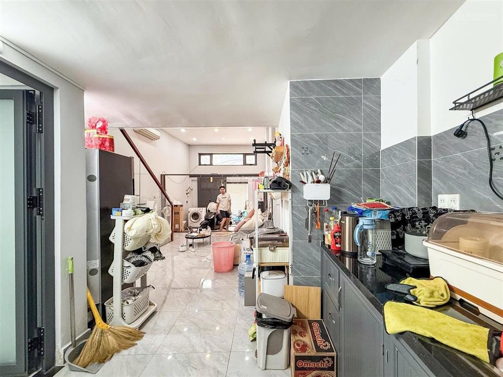 Ngon  gần đại học ngoại thương ~50m²  2 tầng giá đầu tư