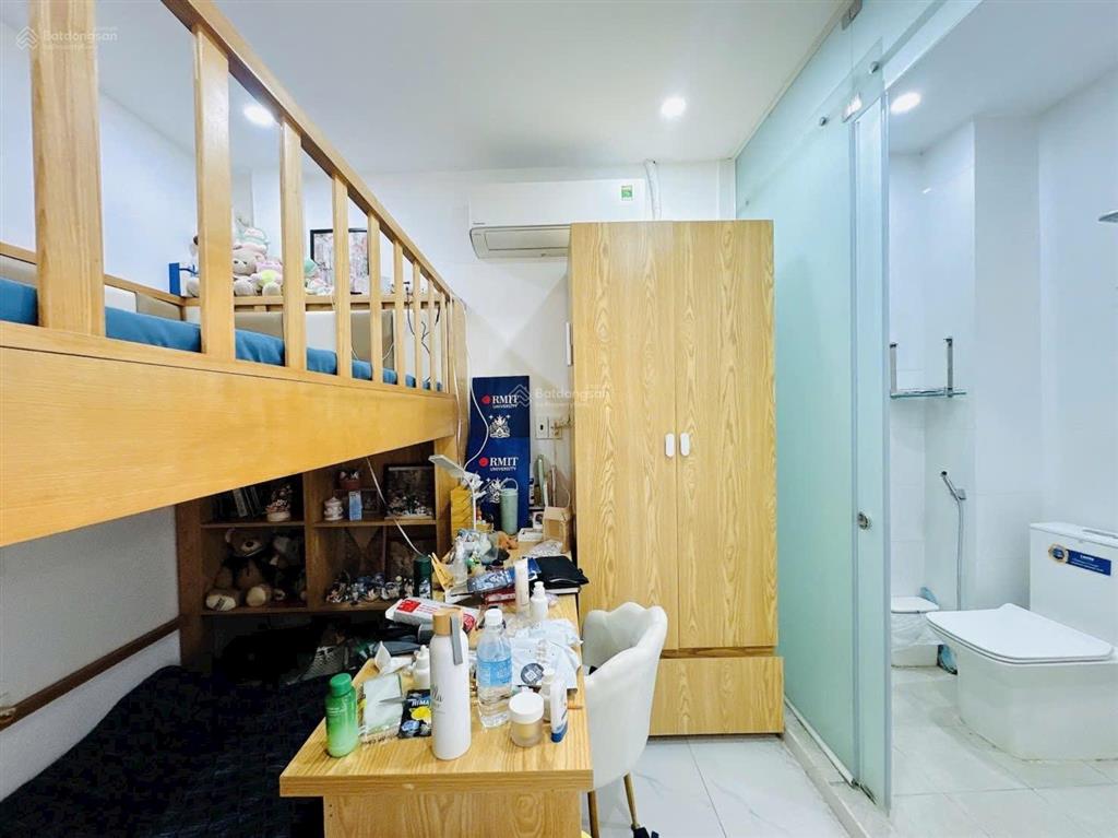 45m2  3 tầng  3pn  ngang lớn  chỉ 6tỷ5