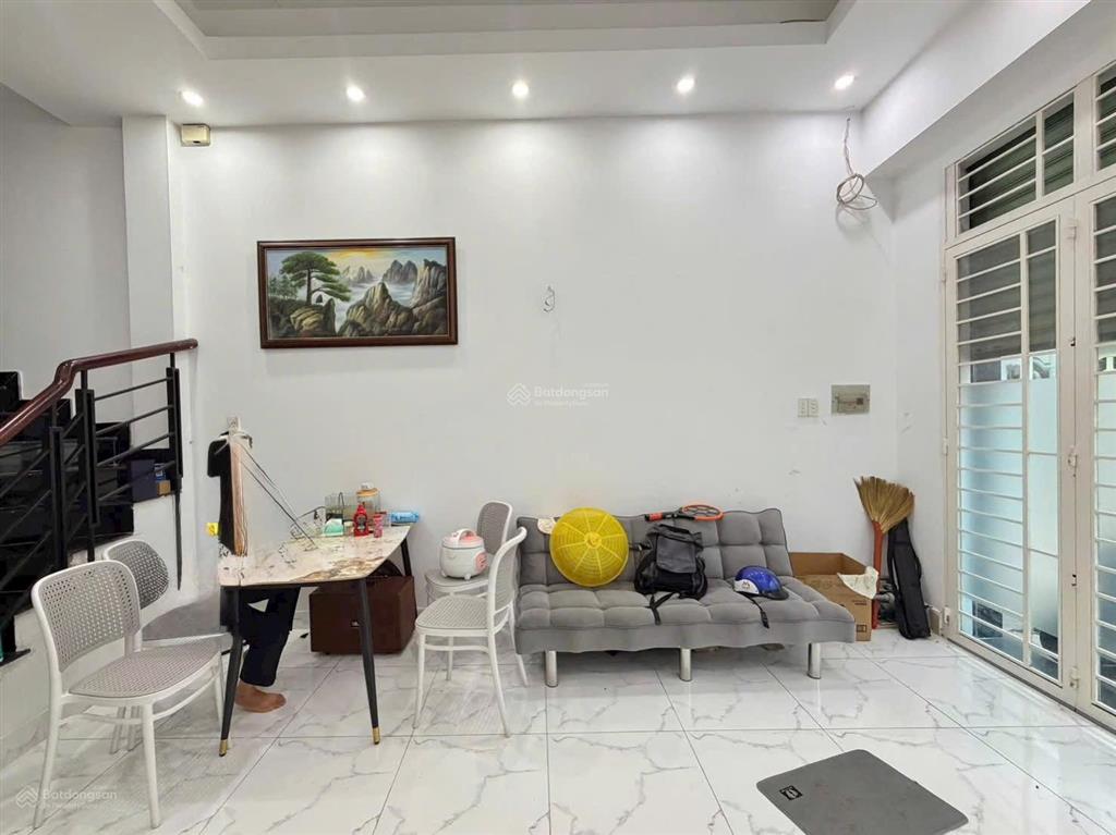 4 tầng  trung tâm quận 10  120m2 sử dụng chỉ hơn 5 tỷ