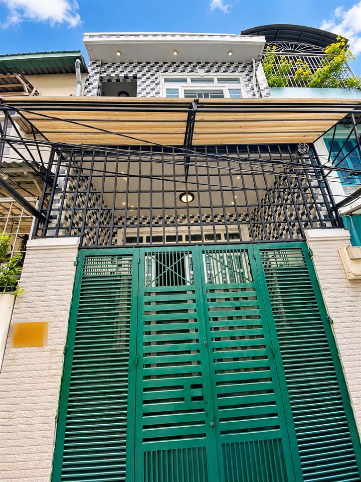 Bán nhà bình thạnh 34m2 chỉ hơn 4 tỷ  2 tầng  nhà cũ sửa mới  giá đầu tư