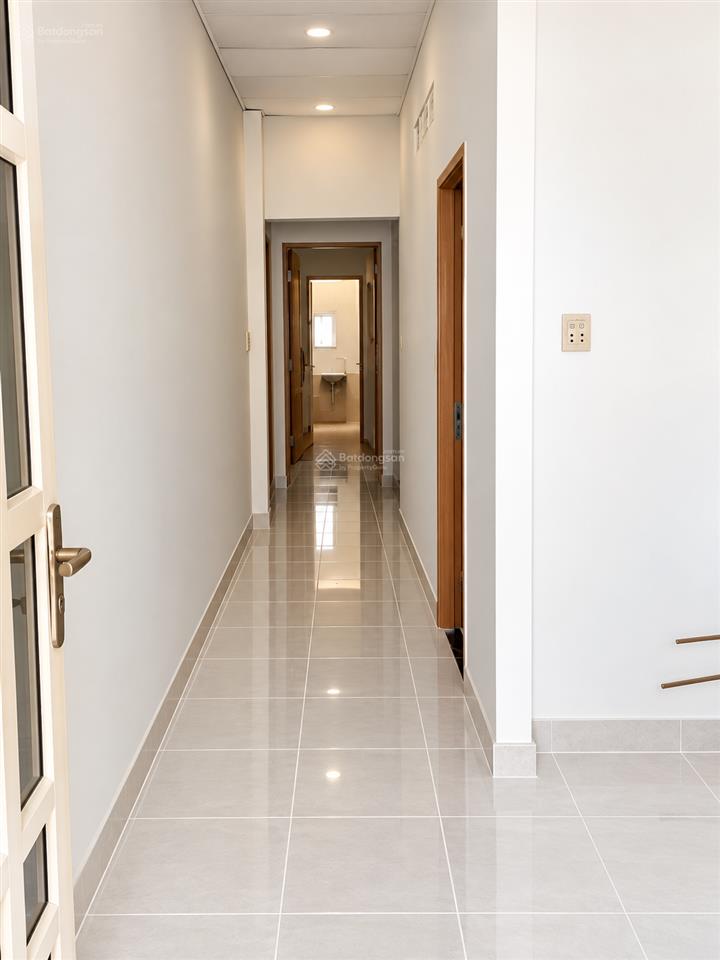Bán nhà bình thạnh 34m2 chỉ hơn 4 tỷ  2 tầng  nhà cũ sửa mới  giá đầu tư