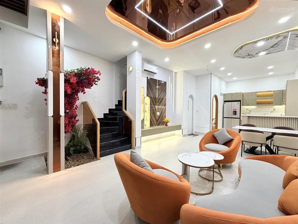 7tỷ  64m2  sở hữu nhà 3 tầng ngang 5,2m, full nội thất, có cả phòng xông hơi & trà đạo nhật nơ