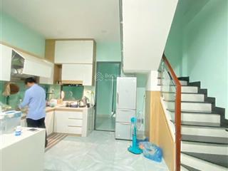 Mặt tiền đặng thùy trâm vào 50m  hẻm xe tải 10m thông