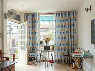 Căn hộ chung cư Quận 1, gần Công viên Lê Văn Tám, 5 x 12 m (50 m2), giá 4 tỷ