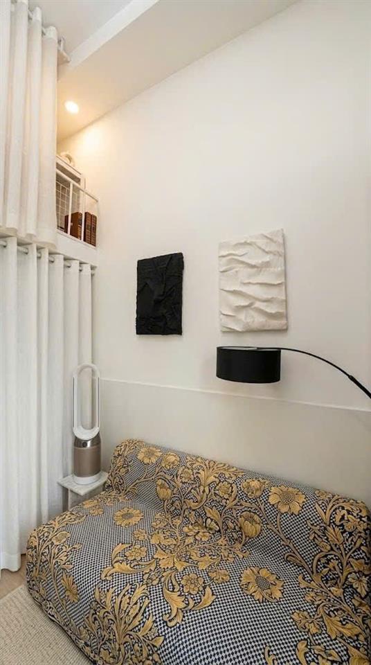 Bán nhà hẻm Xe hơi Lạc Long Quân, QUẬN TÂN BÌNH, 61 m2, giá 10.5 tỷ