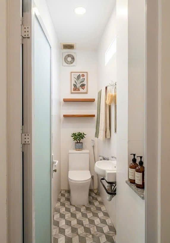 Nhà hẻm Xe hơi Cách Mạng Tháng Tám, QUẬN TÂN BÌNH, 3.2 x 12m, giá 7.9 tỷ