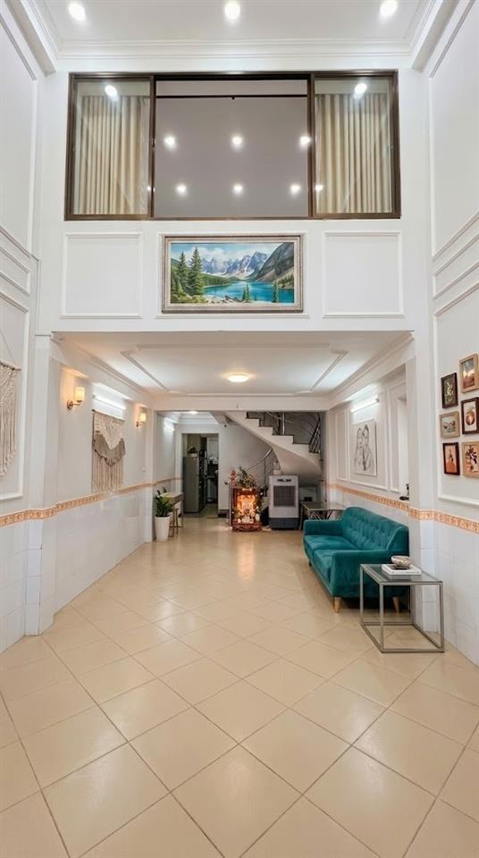 Bán nhà hẻm Ô tô Võ Văn Tần, QUẬN 3, DT 3.8 x 20m (82 m2), giá 17.9 tỷ