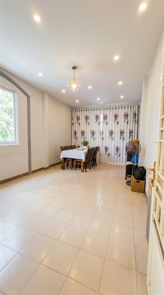 Bán nhà hẻm Ô tô Võ Văn Tần, QUẬN 3, DT 3.8 x 20m (82 m2), giá 17.9 tỷ