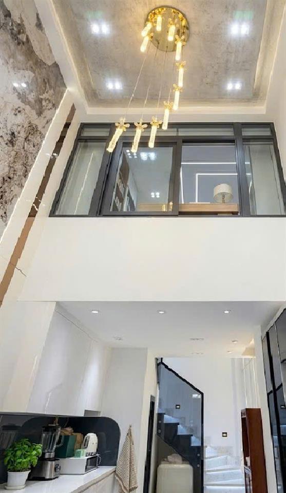 Bán nhà hẻm Ô tô Nguyễn Thiện Thuật, QUẬN 3, 3 x 7m (23 m2), giá 5.7 tỷ