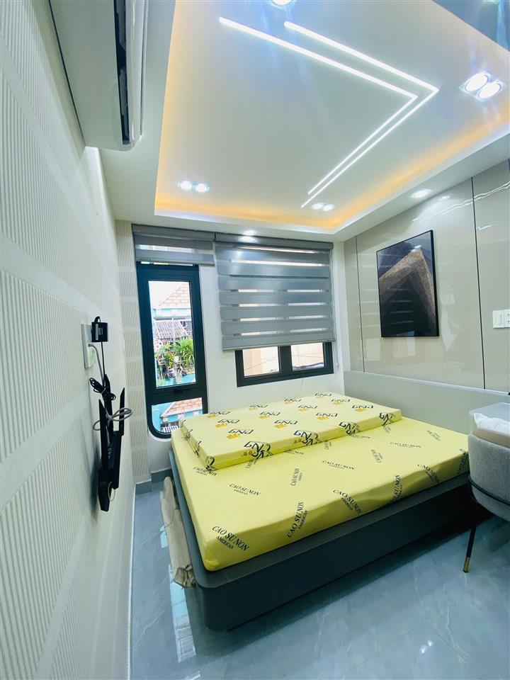 Nhà hẻm Xe hơi QUẬN 3, Nguyễn Thiện Thuật, 5 Tầng, 3 Phòng ngủ, 5.7 tỷ