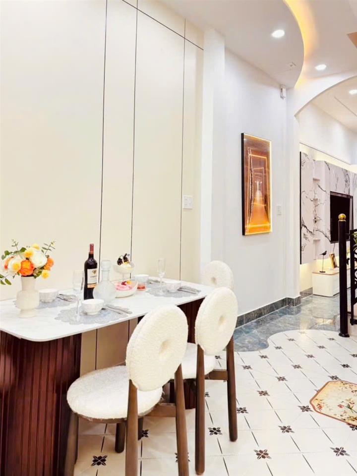 Bán nhà hẻm Ô tô Đoàn Thị Điểm, QUẬN PHÚ NHUẬN, 40 m2, 12.85 tỷ
