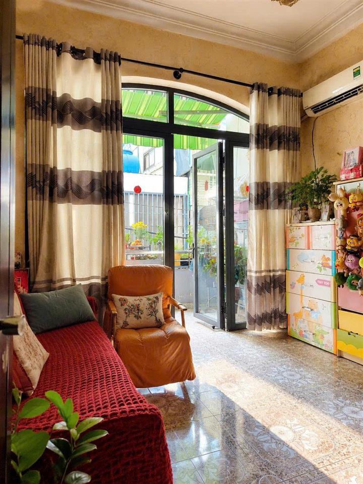 Bán nhà Ni Sư Huỳnh Liên, QUẬN TÂN BÌNH, 4x10m (40 m2), 6.2 tỷ