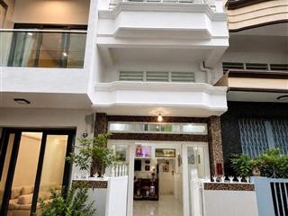 Nhà hẻm ô tô Ba Tháng Hai, QUẬN 10, 3.2 x 13m (42 m2), giá 8.7 tỷ