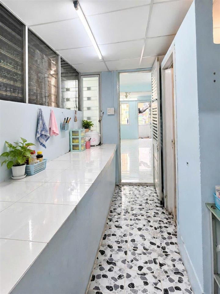 Chung cư Ấn Quang, QUẬN 10, 3.5 x 12.3m (43 m2), 2.3 tỷ