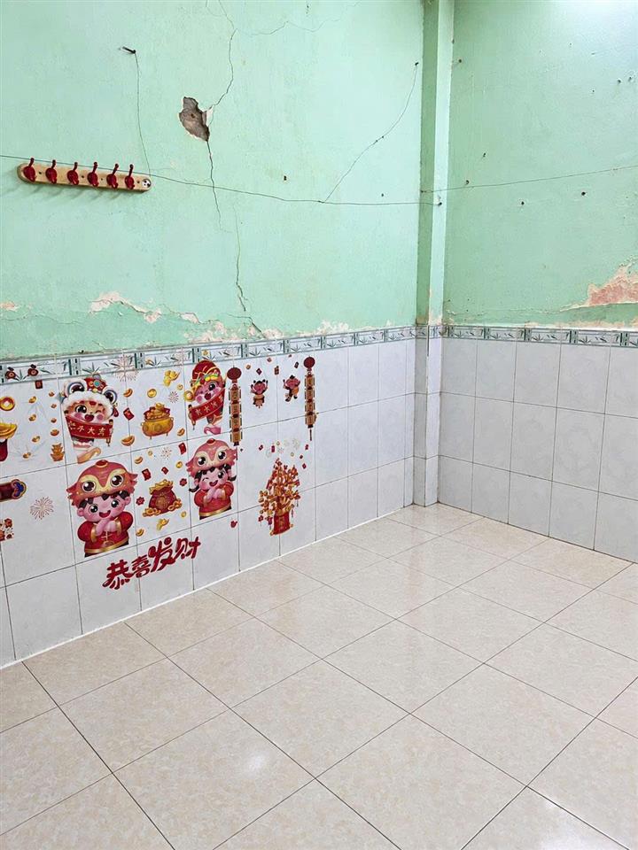 Nhà Lý Chính Thắng, QUẬN 3, 3.4 x 10m (34 m2), giá 4.6 tỷ