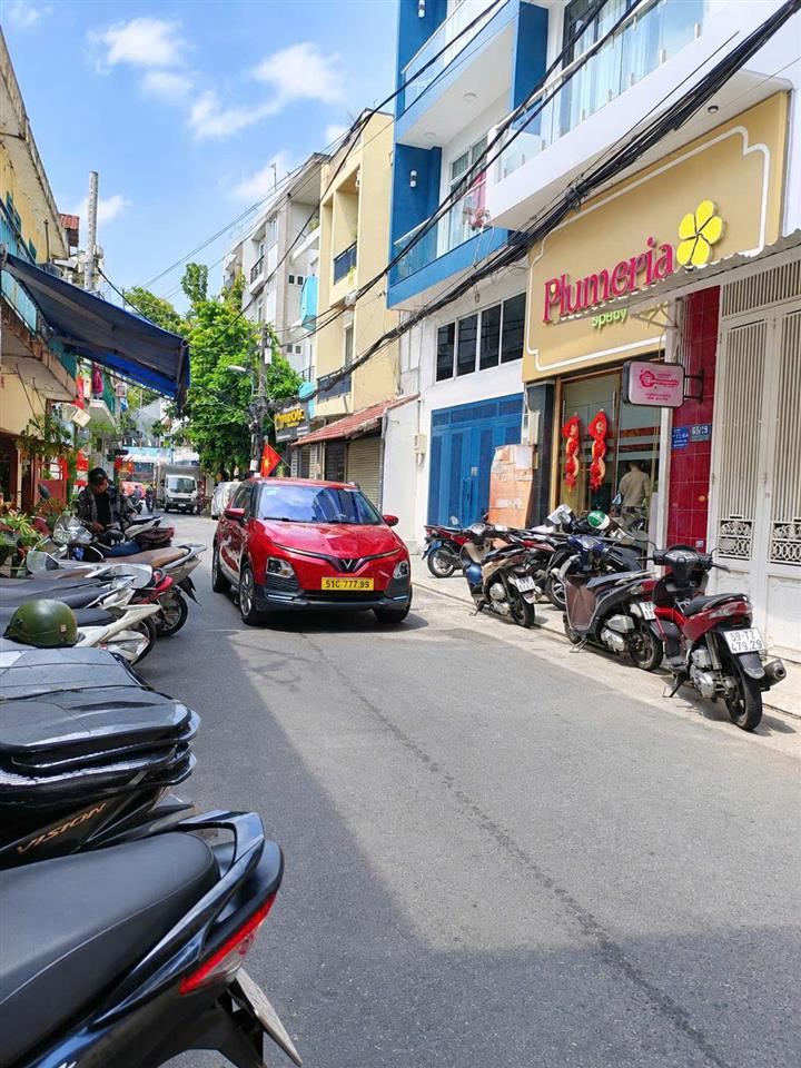 Nhà hẻm Ô tô Cộng Hòa, QUẬN TÂN BÌNH, 2 Tầng, 2 PN, 3.2 tỷ
