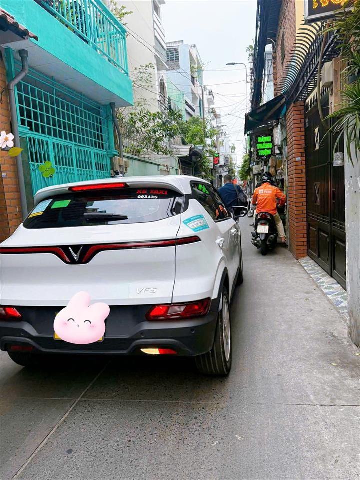 Nhà hẻm Ô tô Tô Hiến Thành, QUẬN 10, 5.6 x 8m (45 m2), giá 6.5 tỷ