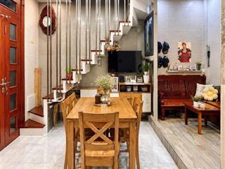 Nhà hẻm Ô tô Tô Hiến Thành, QUẬN 10, 5.6 x 8m (45 m2), giá 6.5 tỷ