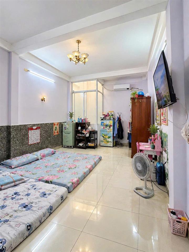 Nhà hẻm Ô tô Lạc Long Quân, QUẬN 11, 4.3 x 16.5 (65 m2), 11 tỷ