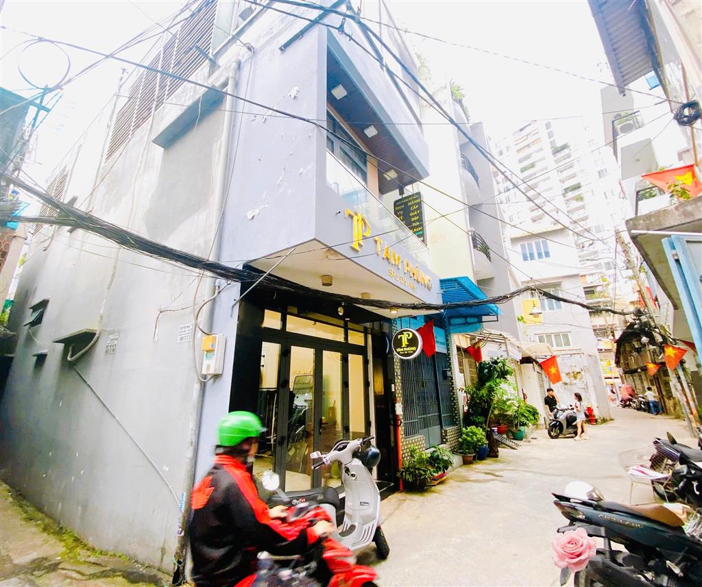 Nhà hẻm Ô tô Hai Bà Trưng, QUẬN 3, 3.6 x 13m (44 m2), 10.8 tỷ