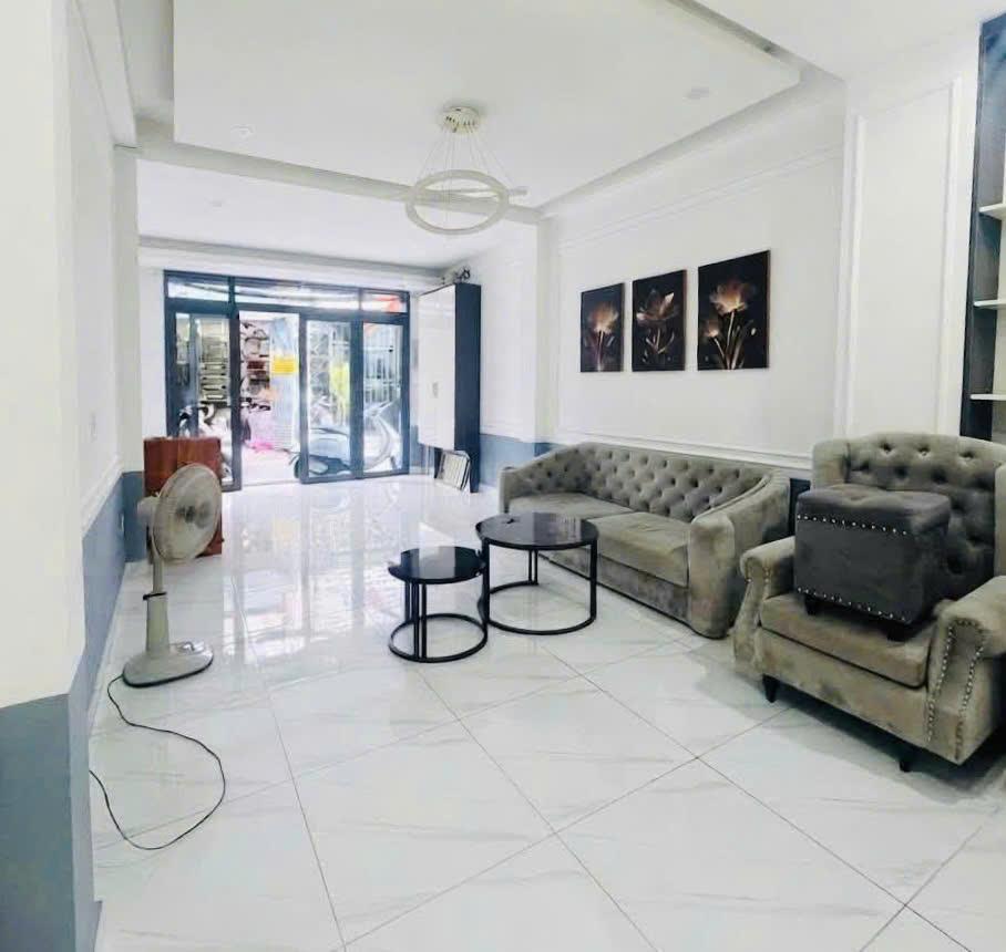 Nhà hẻm Ô tô Hai Bà Trưng, QUẬN 3, 3.6 x 13m (44 m2), 10.8 tỷ