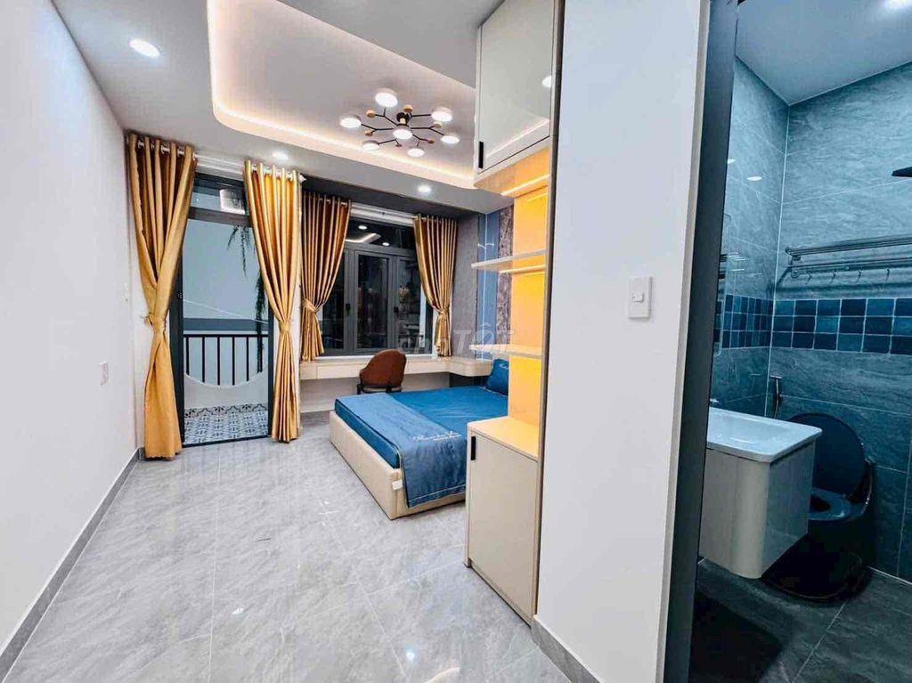 BÁN NHÀ 5 TẦNG THANG MÁY-HXH PHÚ NHUẬN -GIÁ 10.95 TỶ