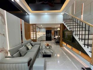 🔥 NHÀ 3 TẦNG – SAU LƯNG AEON MALL – FULL NỘI THẤT CAO CẤP –NHỈNH 3Đ