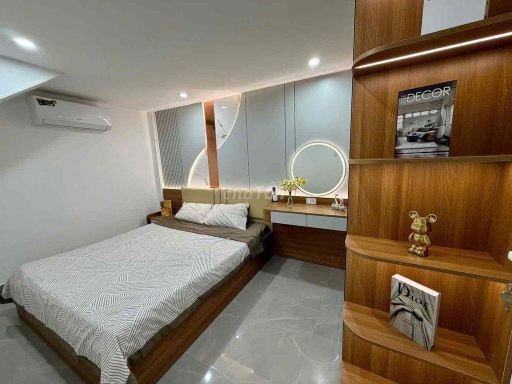 🔥 NHÀ 3 TẦNG – SAU LƯNG AEON MALL – FULL NỘI THẤT CAO CẤP –NHỈNH 3Đ