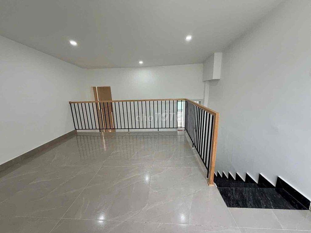 🔥 NHÀ 3 TẦNG – SAU LƯNG AEON MALL – FULL NỘI THẤT CAO CẤP –NHỈNH 3Đ