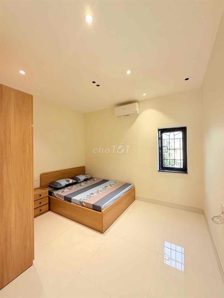 🏡 NHÀ 3 TẦNG MẶT TIỀN NGUYÊN HỒNG – GẦN HÀ HUY TẬP & CÙ CHÍNH LAN  📐 7