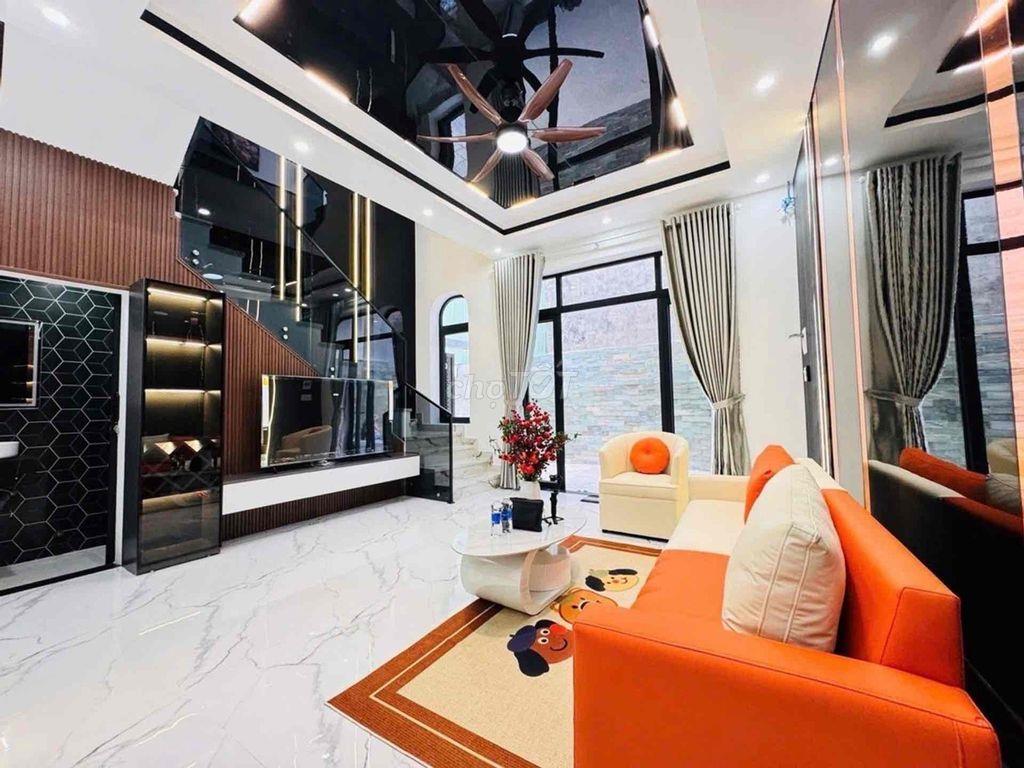 🔥 NHÀ 3 TẦNG 3 MÊ – Ô TÔ VÀO NHÀ – HOÀNG VĂN THÁI  🏡 Nhà kiên cố, 3PN
