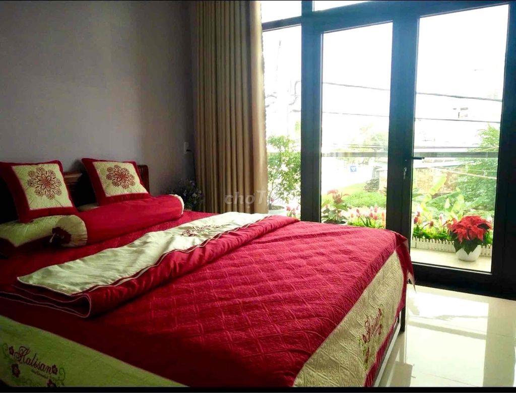💥 135M² – KHÔNG CÓ CĂN THỨ 2 – BÀU NĂNG CHỈ 6.5 TỶ 🔥  🏡 Nhà 2 tầng, mặ
