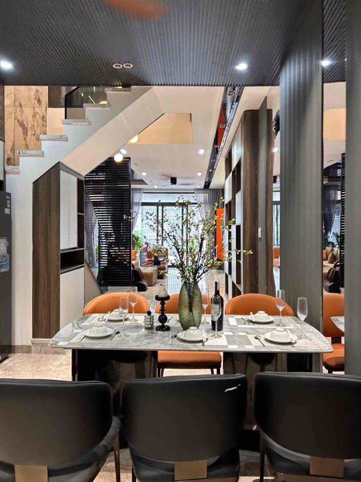 🔥 NHÀ 2 TẦNG HÀ HUY TẬP – 92M² – PHÒNG TRÀ, XÔNG HƠI VIP 🔥  🏡 Diện tíc