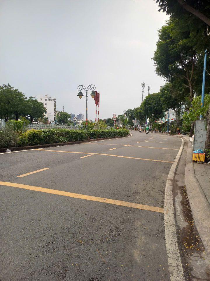 CẦN BÁN NHÀ MẶT TIỀN KÊNH TÂN HOÁ, 4 TẦNG, QUẬN 6, GẦN ĐƯỜNG HẬU GIANG ,45M2 NỞ HẬU, GIÁ 8.X TỶ 