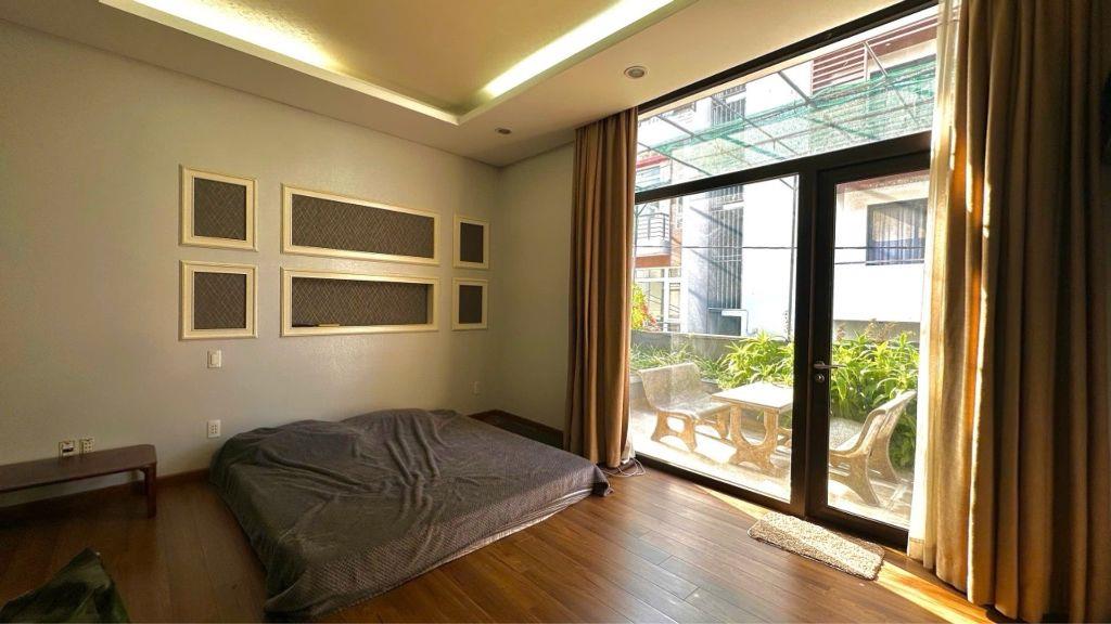 BÁN BIỆT THỰ MẶT TIỀN KHU TRUNG TÂM KHU KIỀU ĐÀM Q7.175M2 HXT. A4. 22 TỶ XX