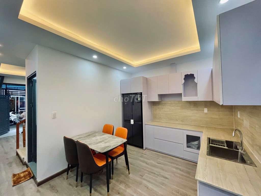 Nhà Lớn Hẻm Lớn - 54M2 3 PN - 5' ra Bình Thạnh