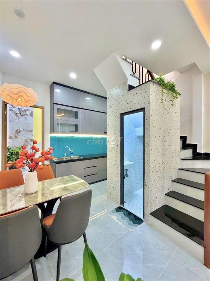40M2 2 tầng -Gần chợ Bà Chiểu - Hẻm 3M Thoáng 