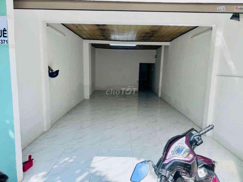 32M2 Hẻm xe hơi Ngay Adora Nguyễn Kiệm - Chuẩn cứng pháp lý, yên tĩnh