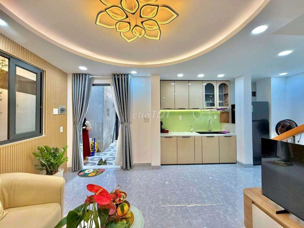 36M2 - 4 Tầng Trung tâm Bình Thạnh - Siêu thoáng không quy hoạch