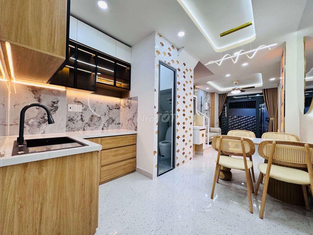 Thích Quảng Đức - 4 Tầng - Chuẩn Pháp Lý Vị Trí Siêu Hiếm Bán