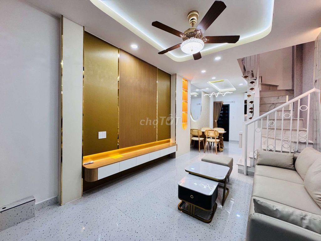 Thích Quảng Đức - 4 Tầng - Chuẩn Pháp Lý Vị Trí Siêu Hiếm Bán