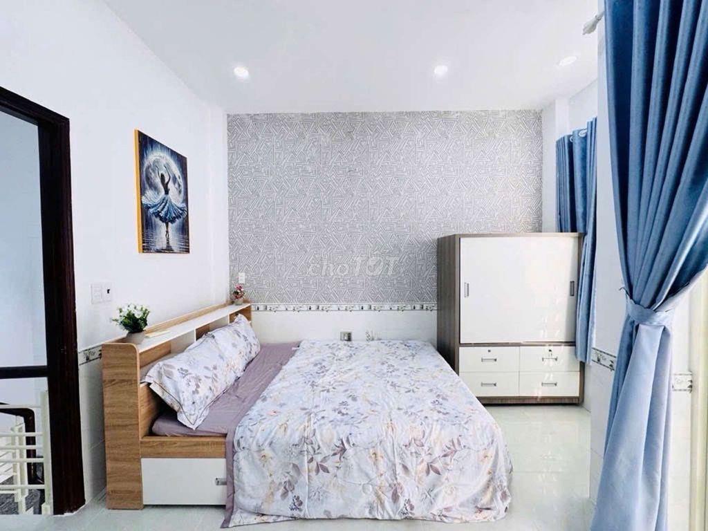40M2 2 tầng hẻm xe hơi - Gần chợ Hạnh thông tây - Không quy hoạch lg